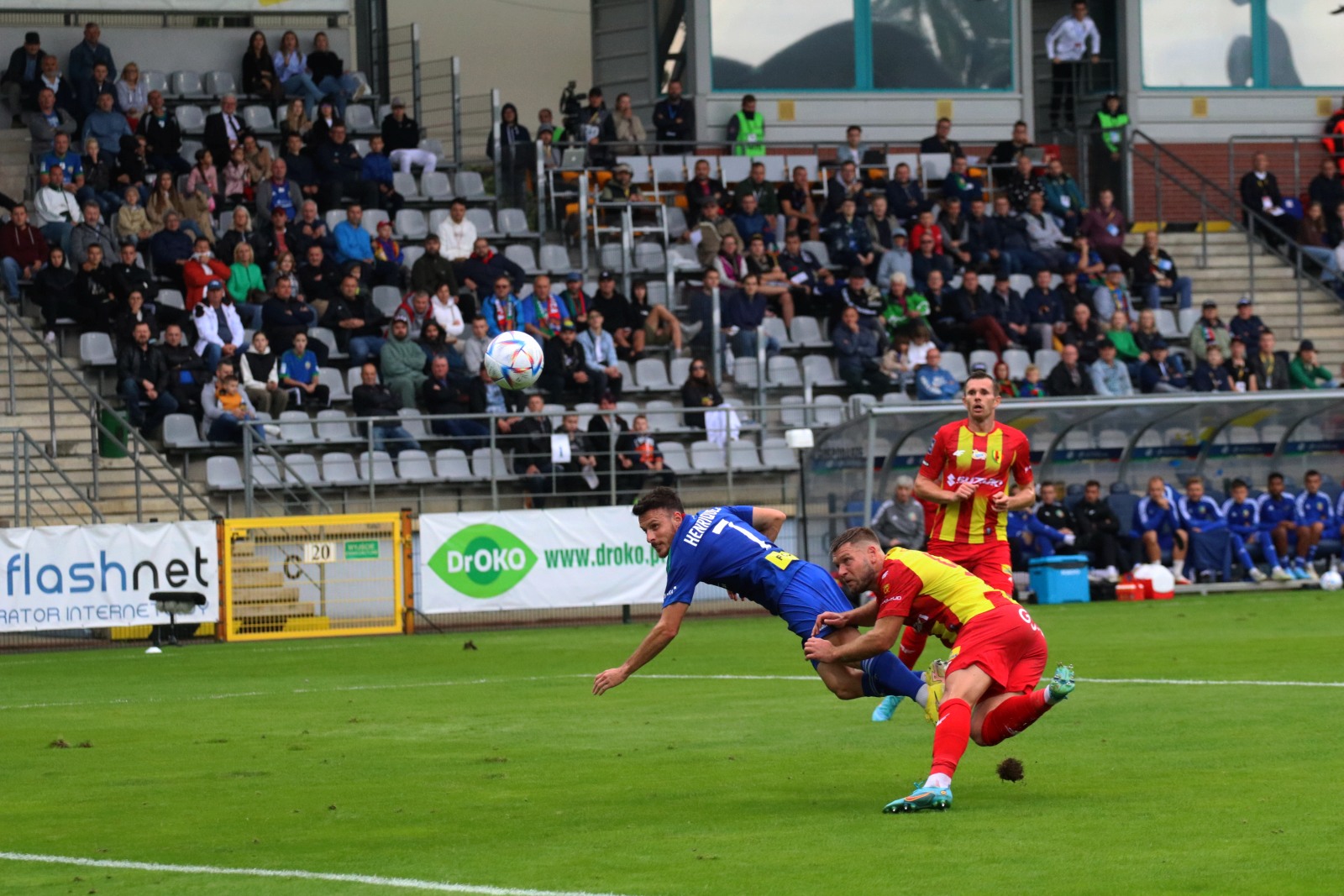Tylko remis Miedzi Legnica z Koroną Kielce