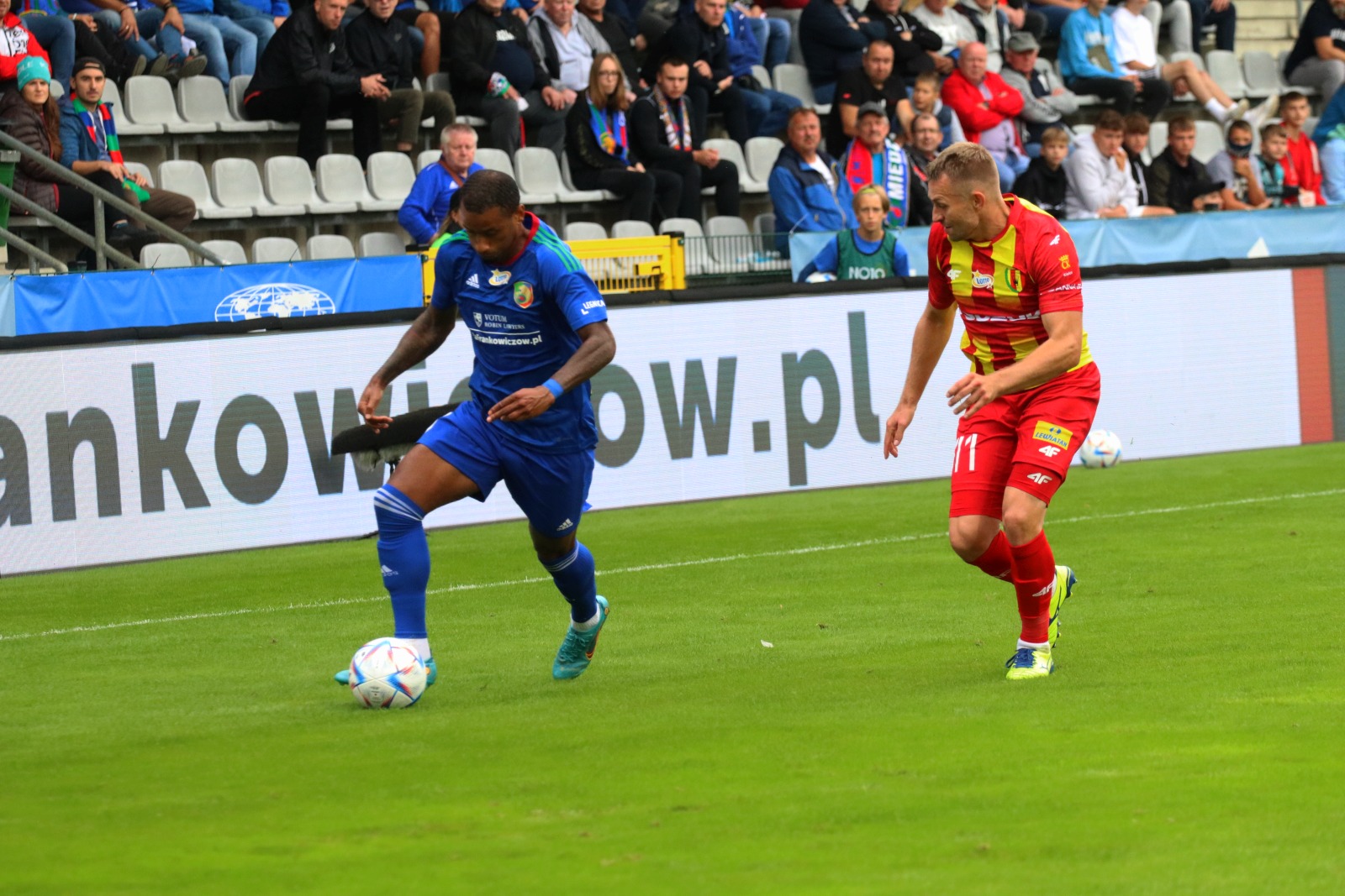 Tylko remis Miedzi Legnica z Koroną Kielce