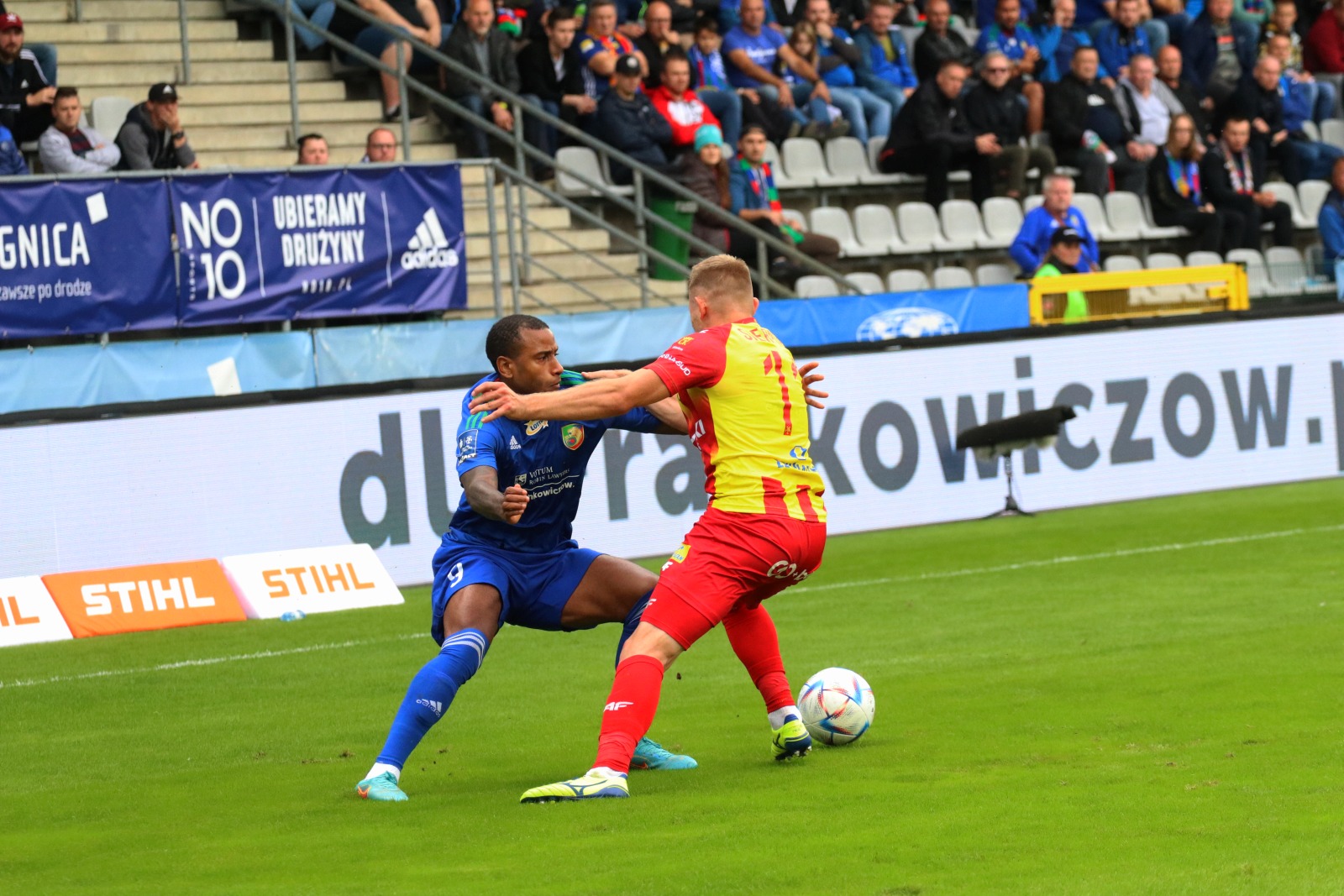 Tylko remis Miedzi Legnica z Koroną Kielce