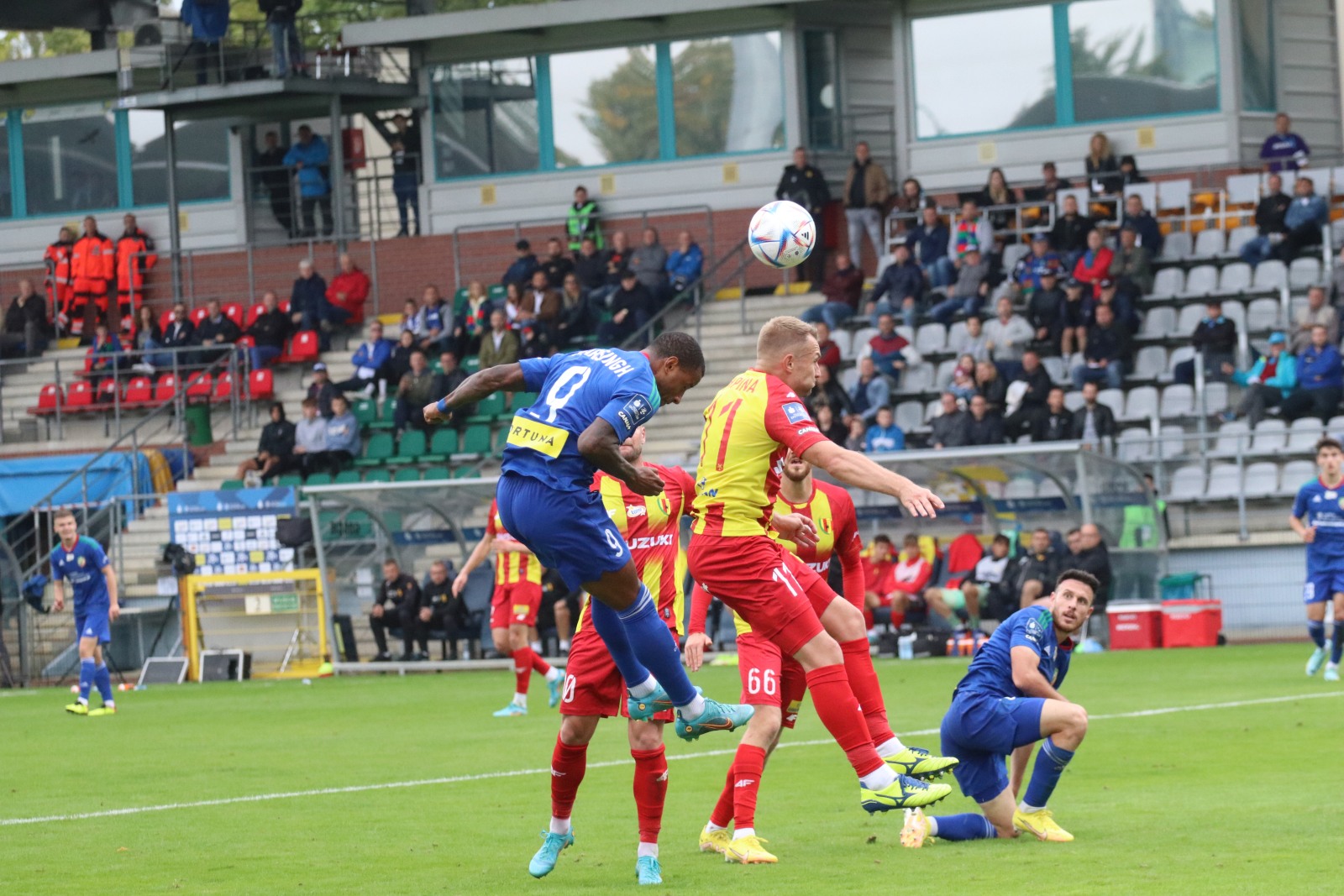 Tylko remis Miedzi Legnica z Koroną Kielce