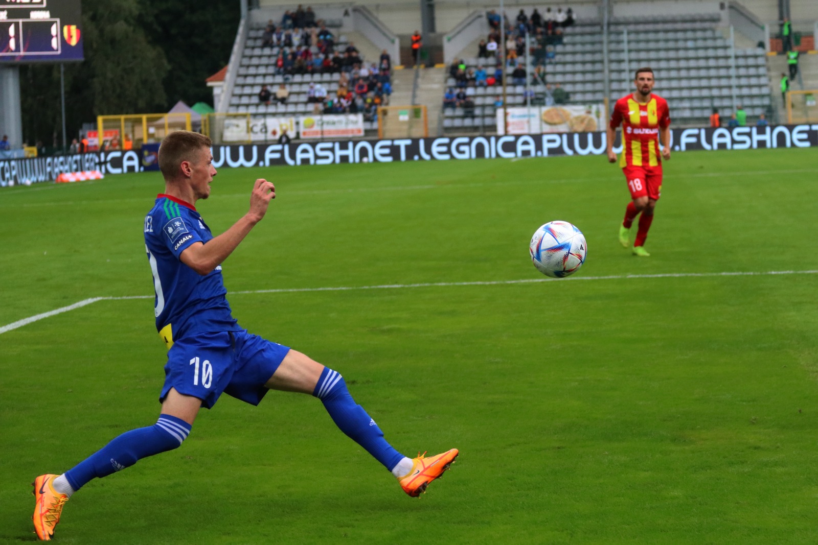 Tylko remis Miedzi Legnica z Koroną Kielce