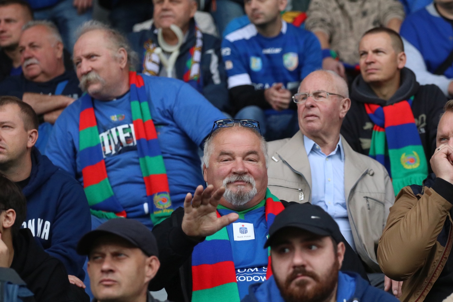Blisko cztery tysiące kibiców dopingowało piłkarzy Miedzi