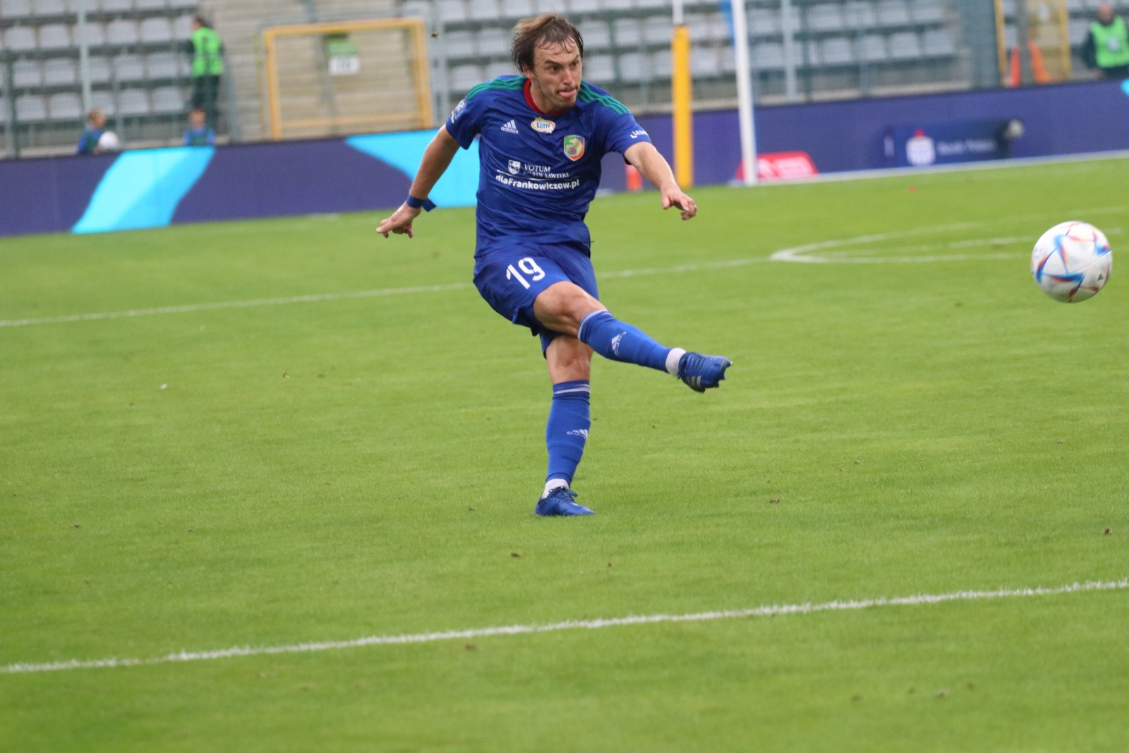 Tylko remis Miedzi Legnica z Koroną Kielce