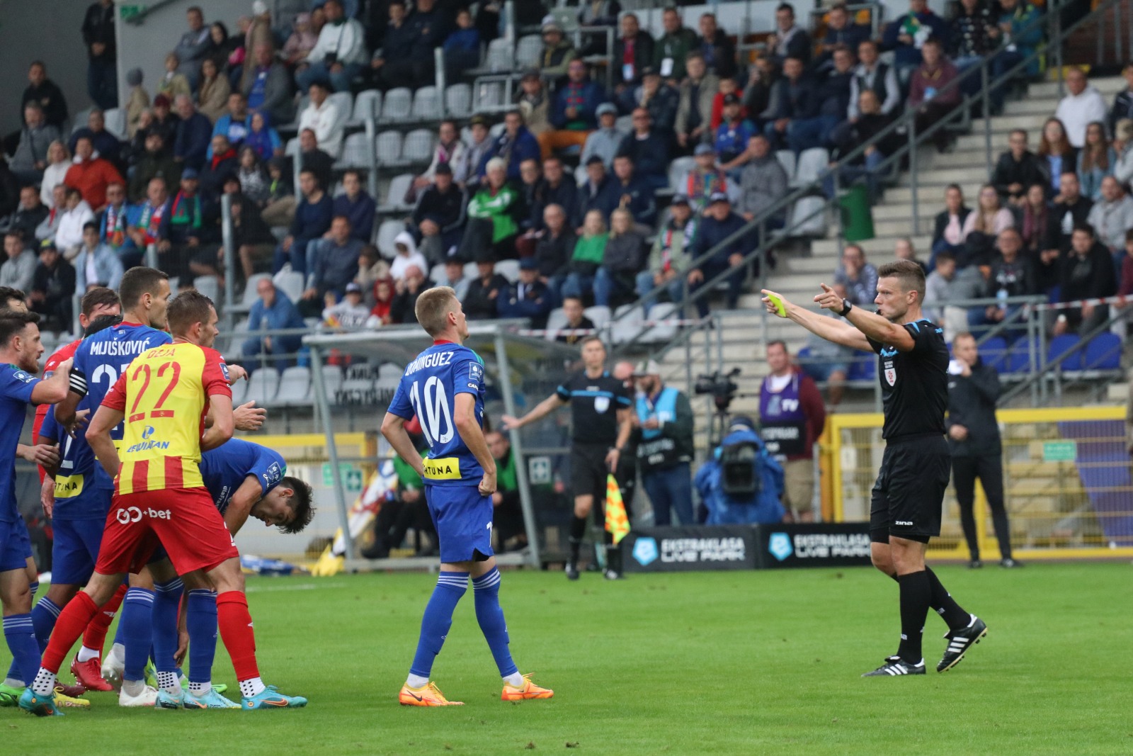 Tylko remis Miedzi Legnica z Koroną Kielce