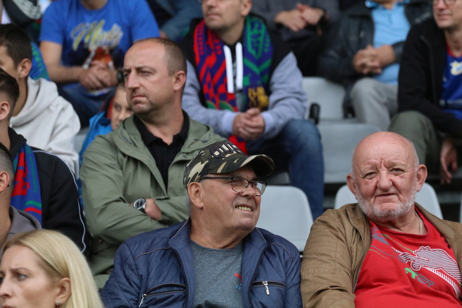 Blisko cztery tysiące kibiców dopingowało piłkarzy Miedzi