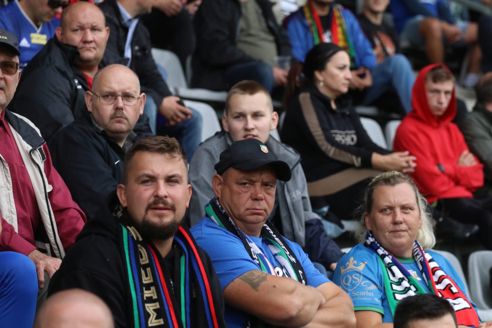 Blisko cztery tysiące kibiców dopingowało piłkarzy Miedzi