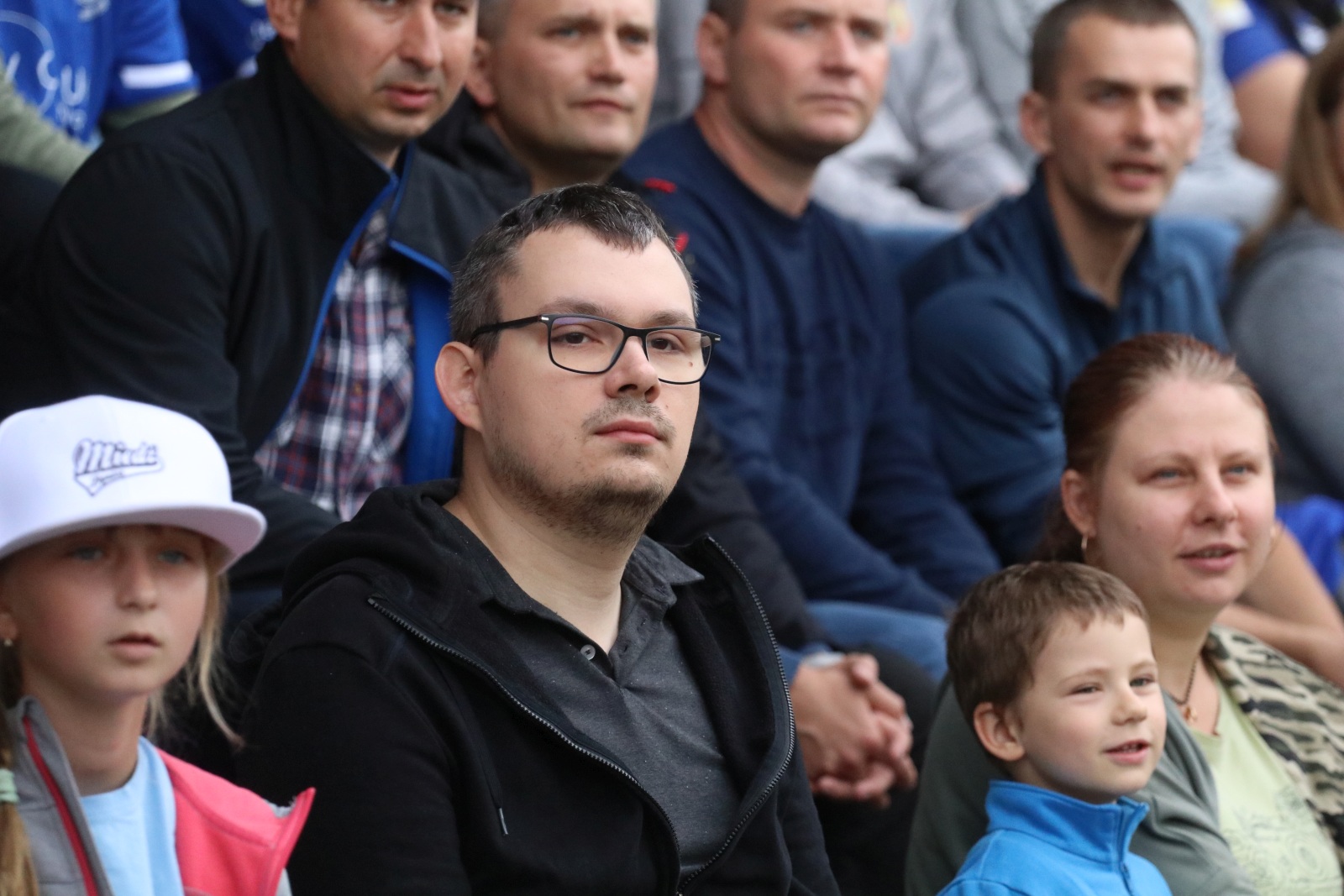 Blisko cztery tysiące kibiców dopingowało piłkarzy Miedzi