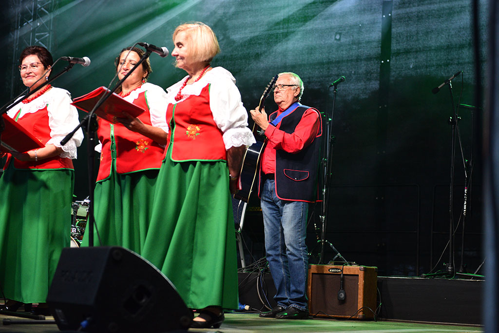 Kapela ze Wsi Warszawa gwiazdą tegorocznej Folk-Biesiady