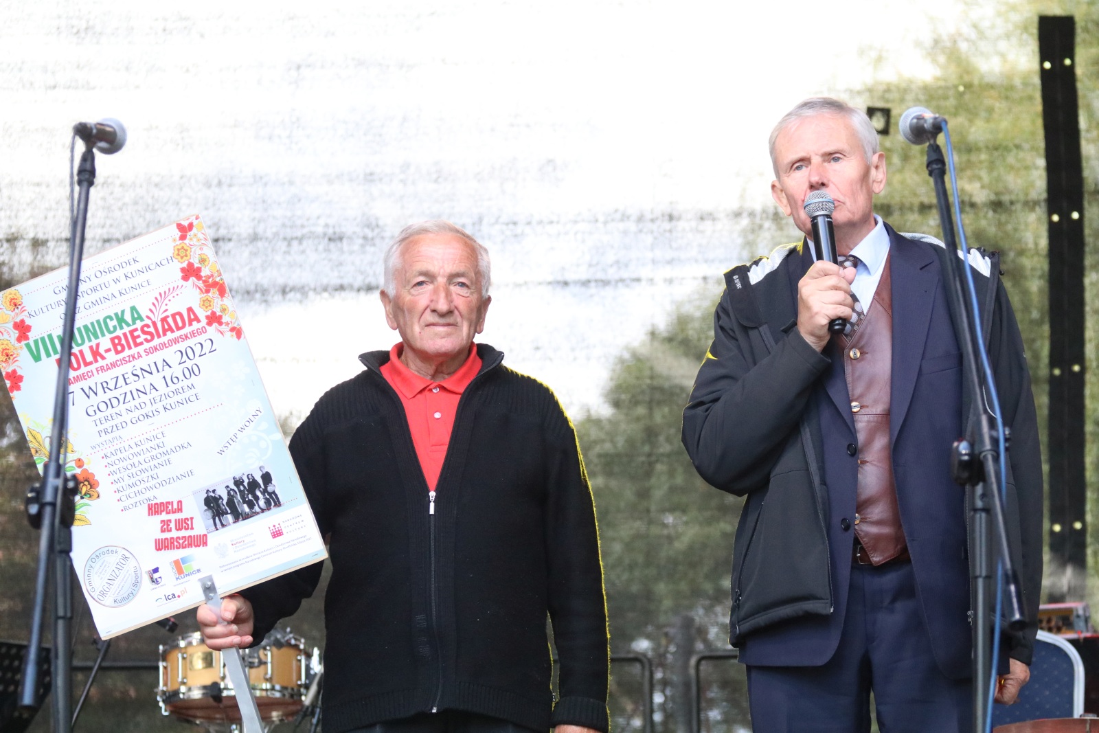 W Kunicach trwa VII Kunicką Folk-Biesiada. Wystąpi siedem kapel
