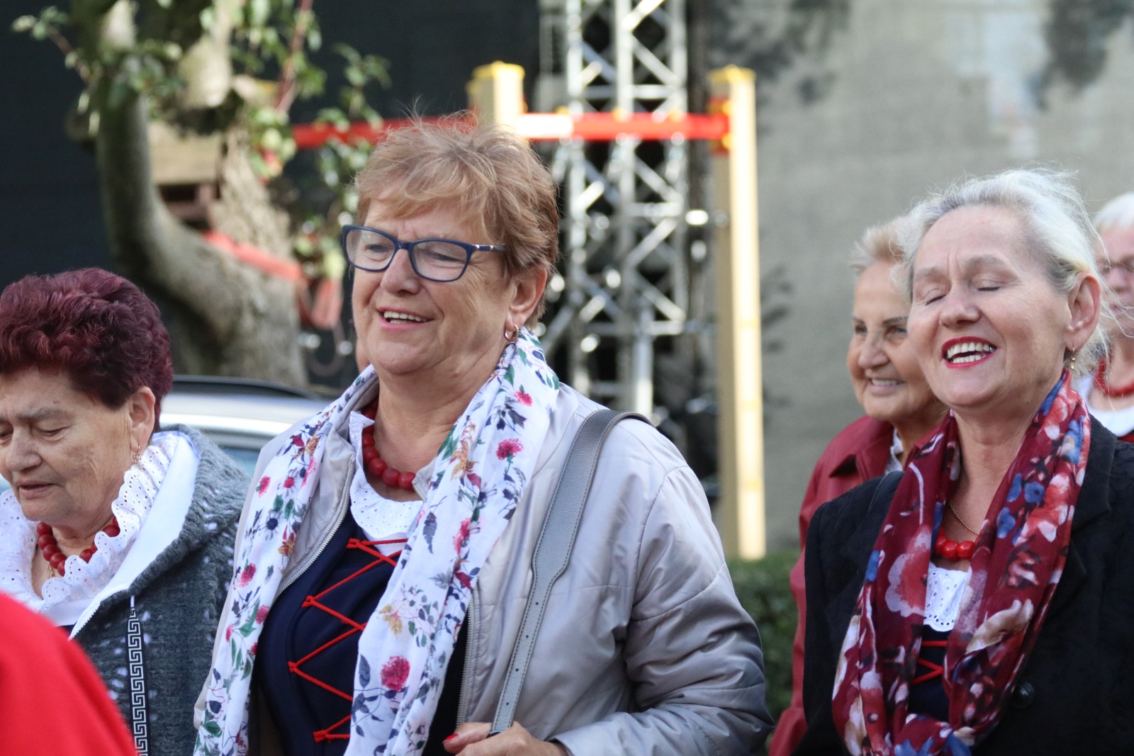 W Kunicach trwa VII Kunicką Folk-Biesiada. Wystąpi siedem kapel