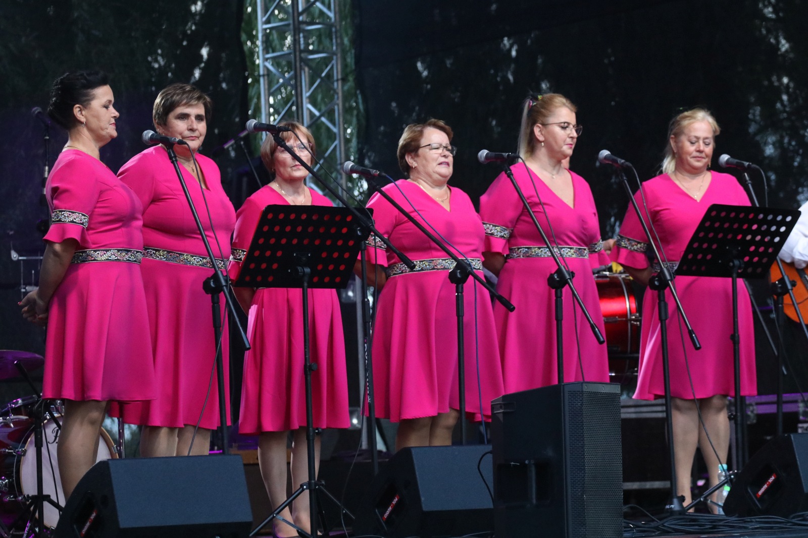 W Kunicach trwa VII Kunicką Folk-Biesiada. Wystąpi siedem kapel