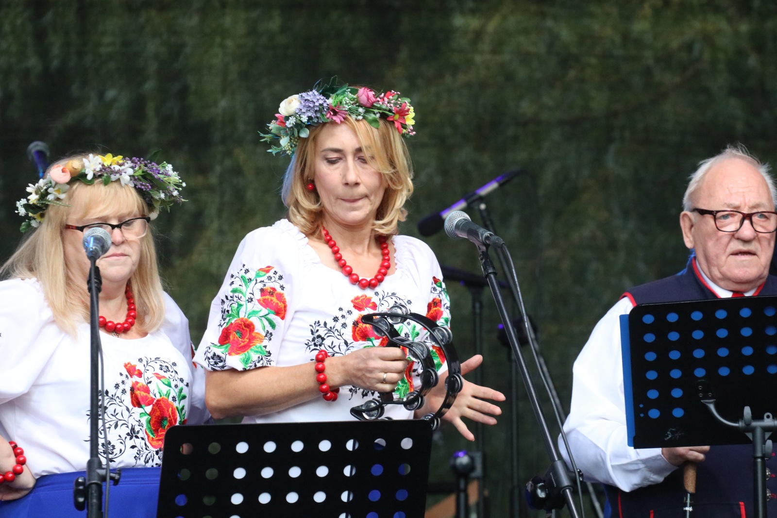 W Kunicach trwa VII Kunicką Folk-Biesiada. Wystąpi siedem kapel