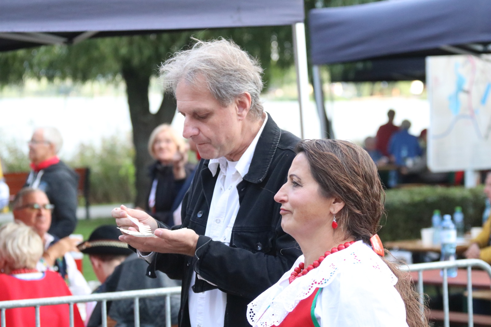 W Kunicach trwa VII Kunicką Folk-Biesiada. Wystąpi siedem kapel