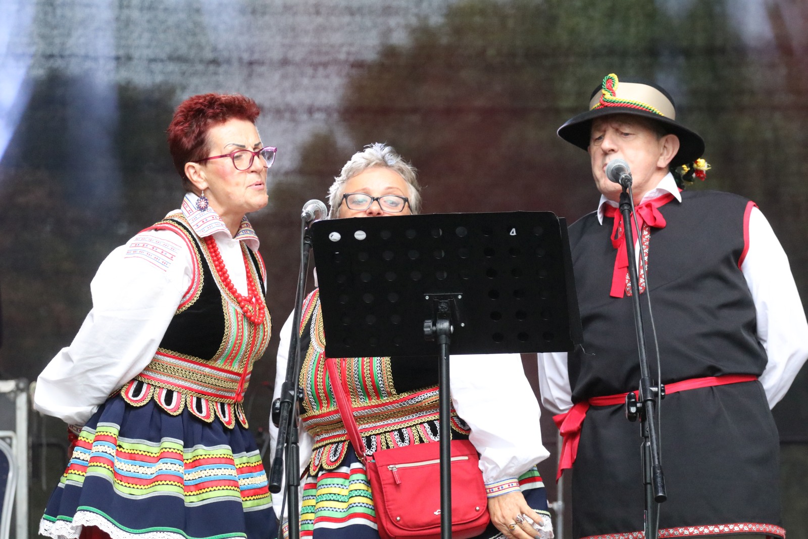 W Kunicach trwa VII Kunicką Folk-Biesiada. Wystąpi siedem kapel