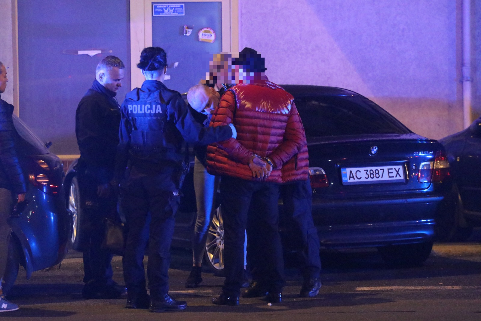 Mężczyzna wypadł z balkonu z mieszkania przy ulicy Muzealnej
