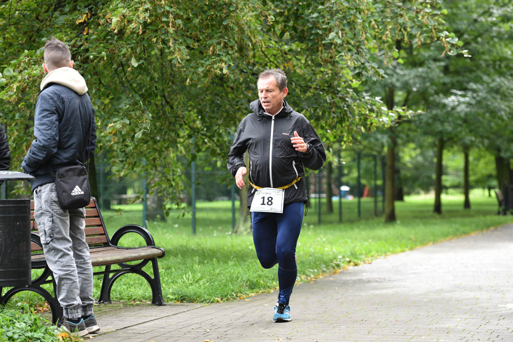 Mimo niepogody stawili się w parku, by wspomóc chore dzieci