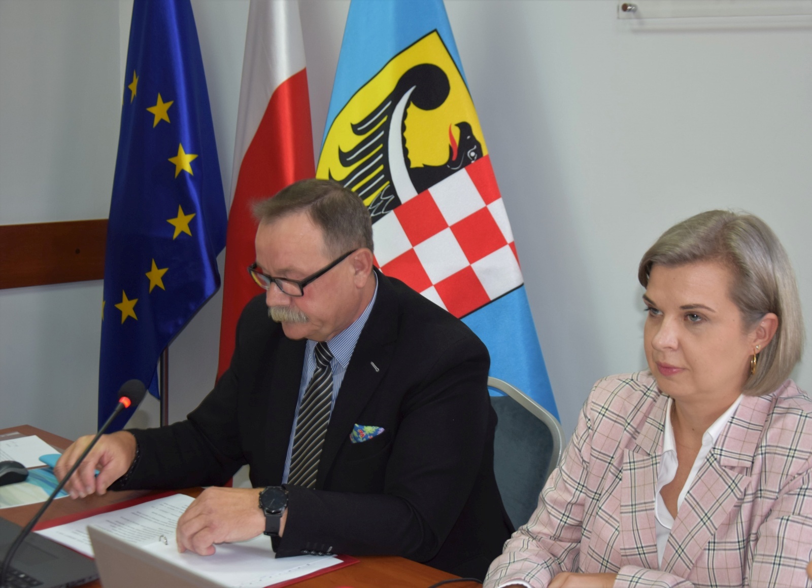 Obradowali radni powiatu legnickiego