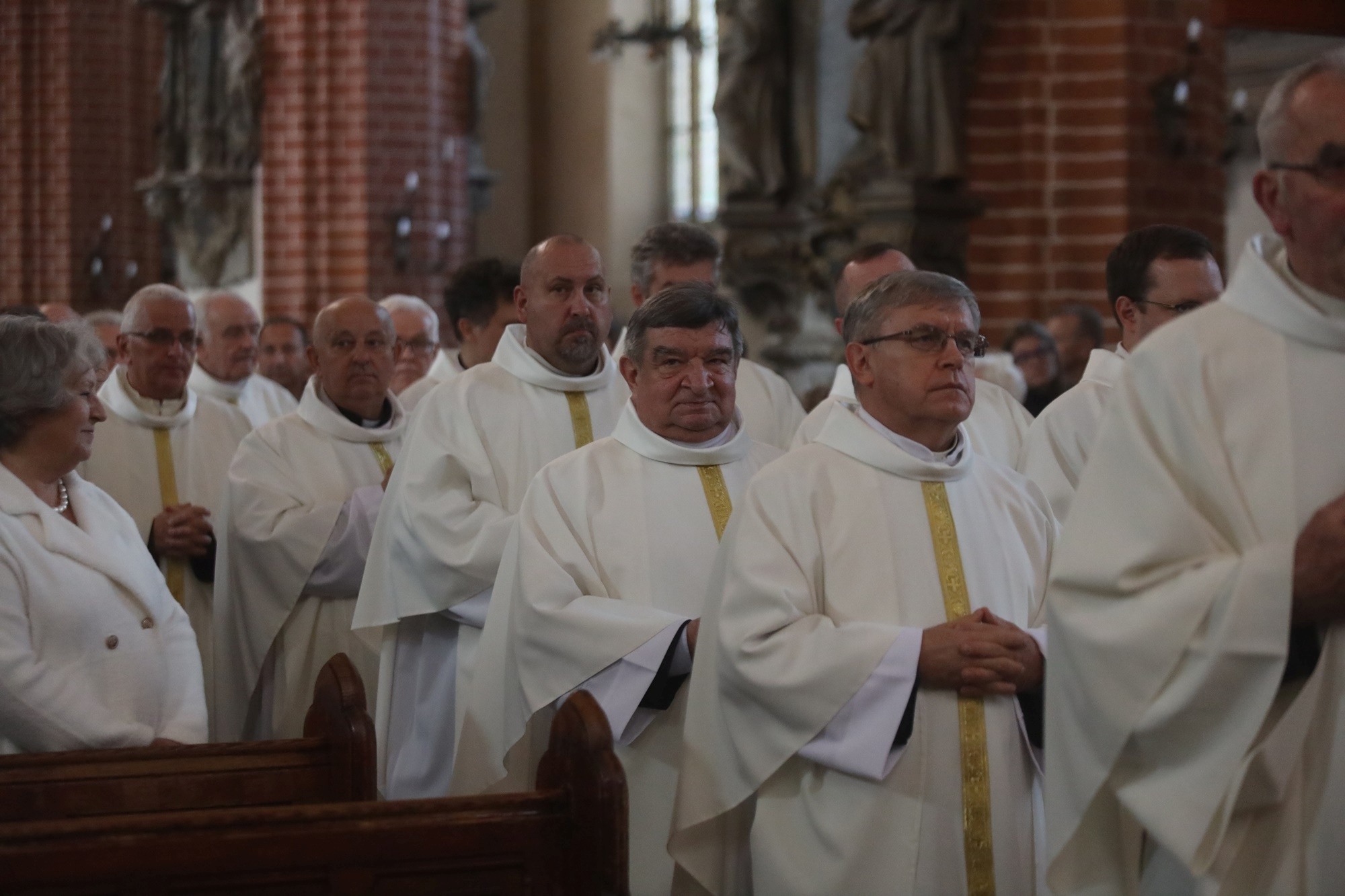 W katedrze odbyła się konsekracja nowego ołtarza