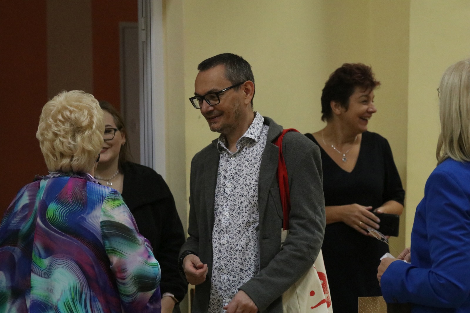 Uczniowie zorganizowali benefis Jubilatce Bogumile Słomczyńskiej