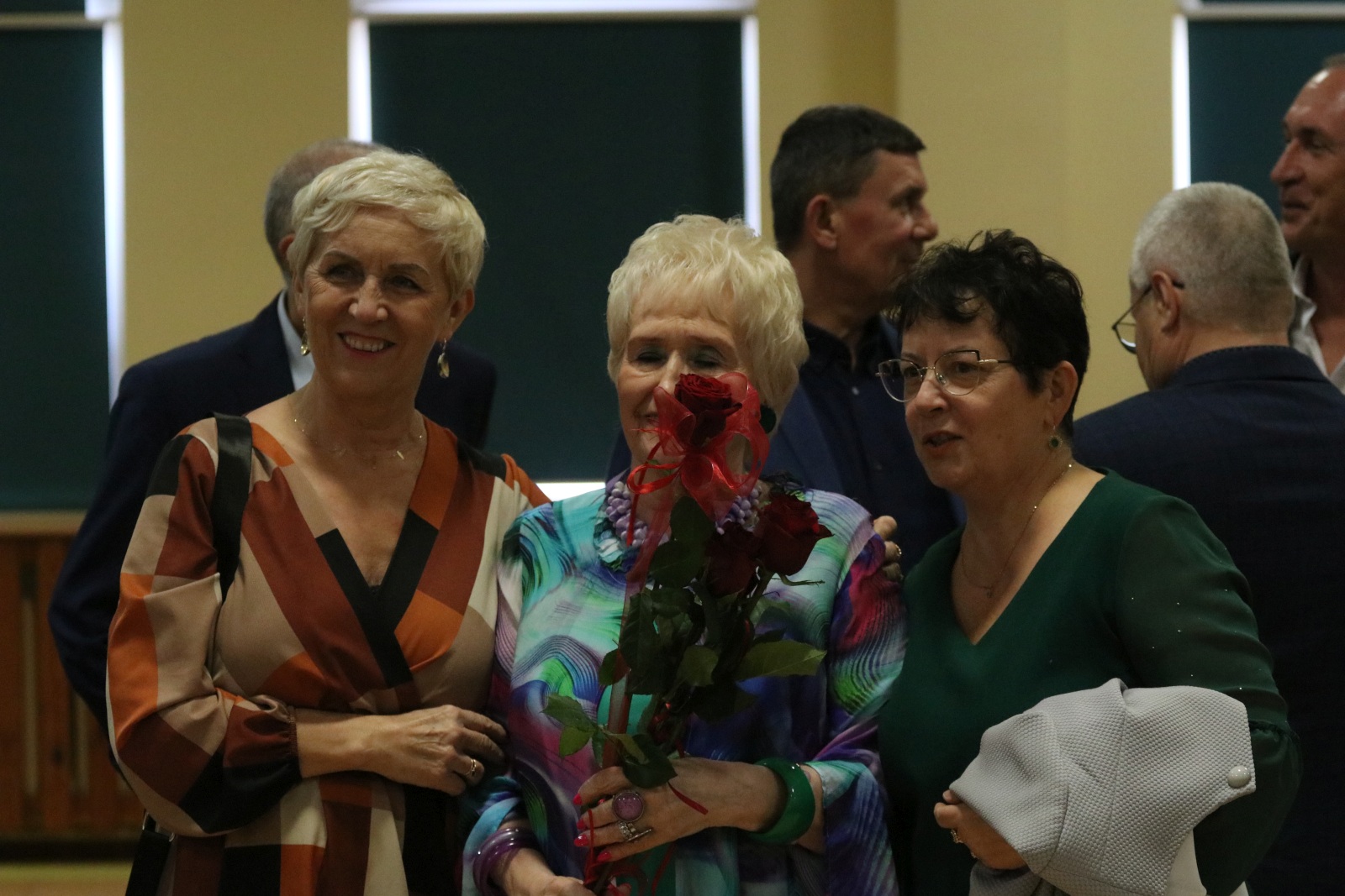 Uczniowie zorganizowali benefis Jubilatce Bogumile Słomczyńskiej