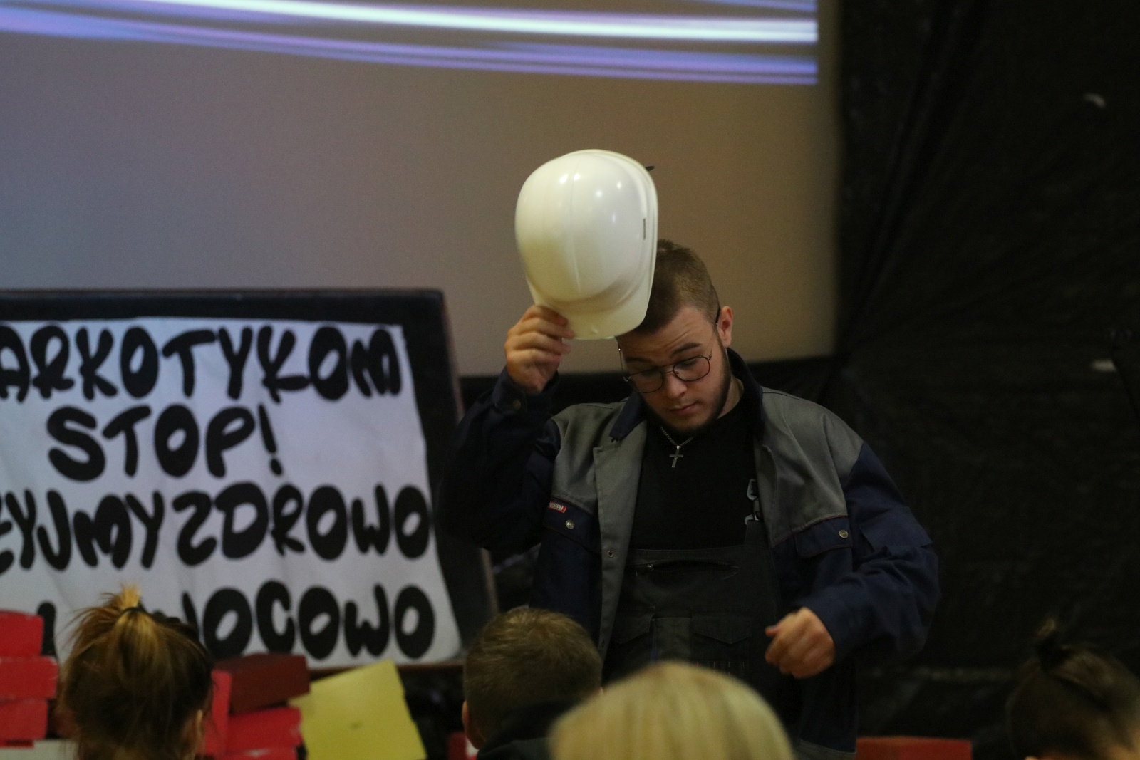 Uczniowie zorganizowali benefis Jubilatce Bogumile Słomczyńskiej