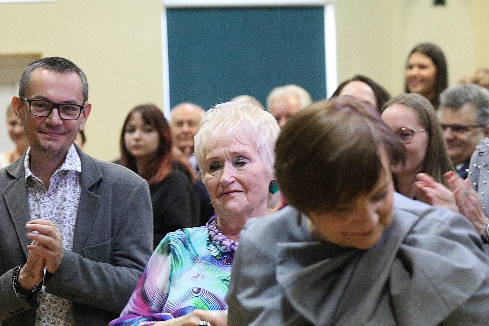 Uczniowie zorganizowali benefis Jubilatce Bogumile Słomczyńskiej