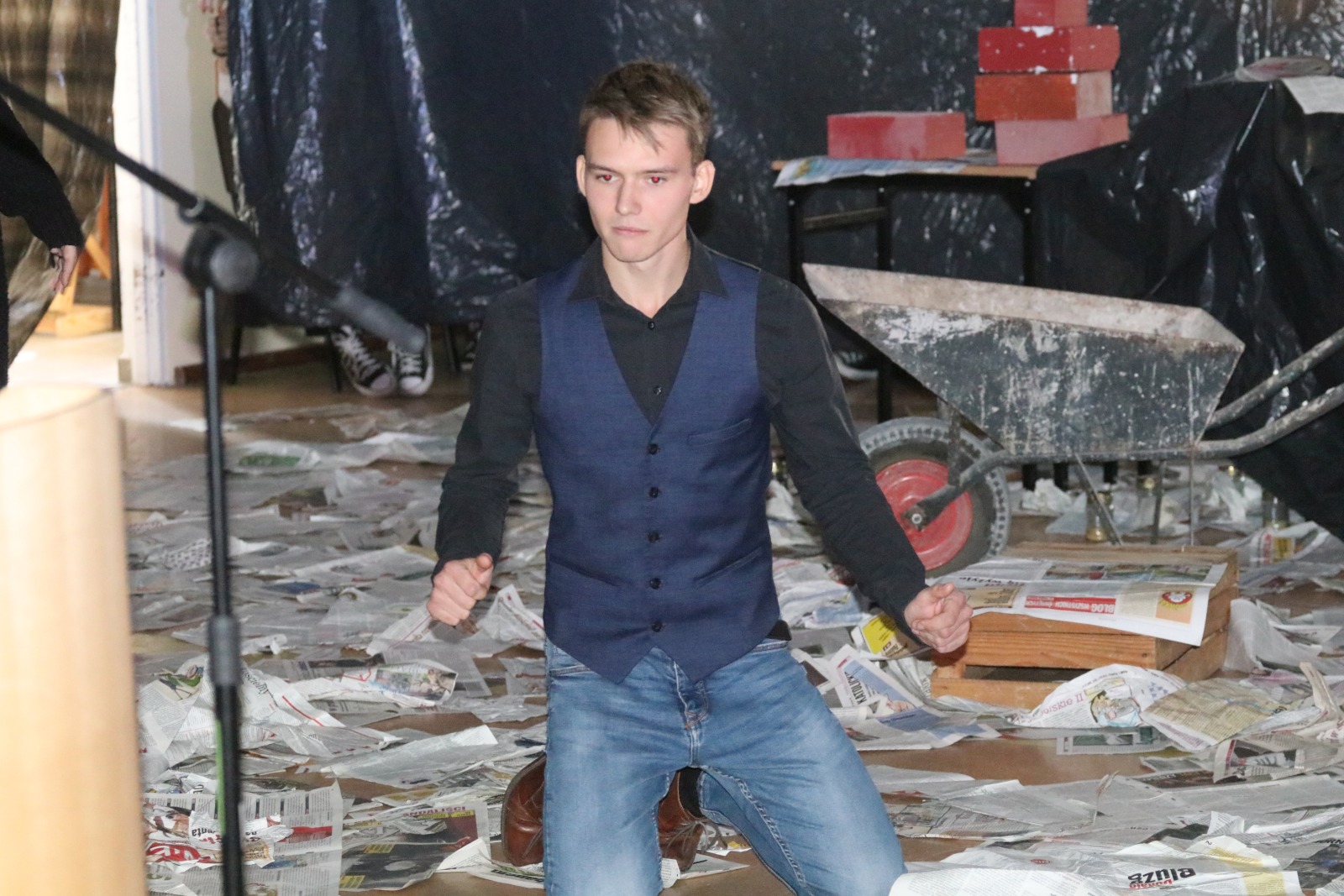 Uczniowie zorganizowali benefis Jubilatce Bogumile Słomczyńskiej