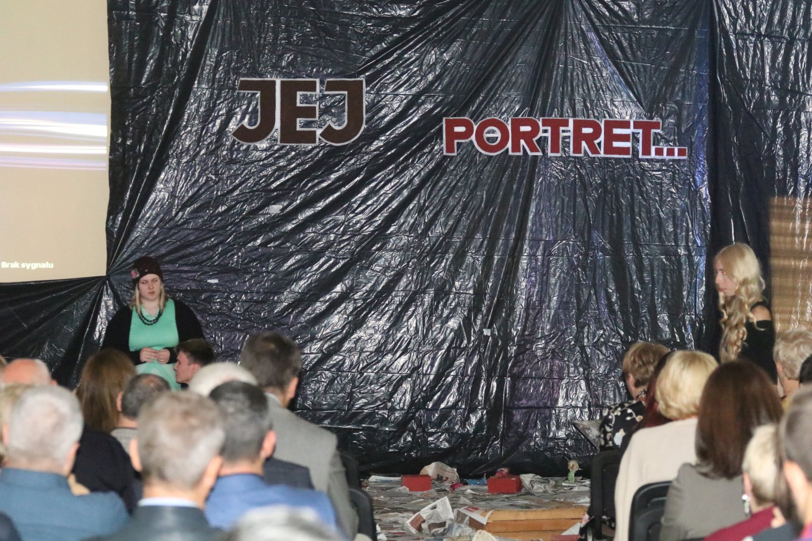 Uczniowie zorganizowali benefis Jubilatce Bogumile Słomczyńskiej