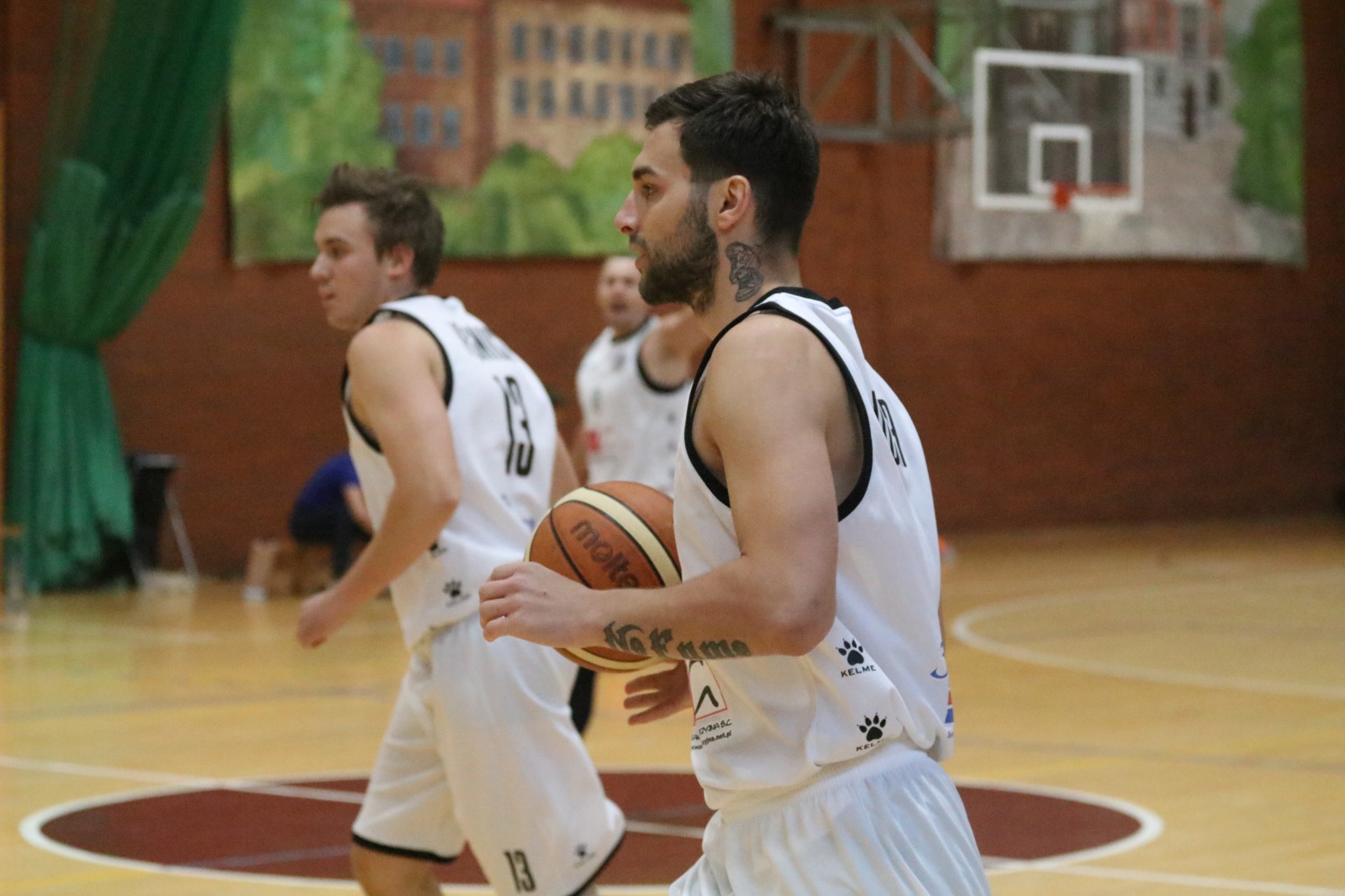 Sensacyjne zwycięstwo KS Basket Legnica na inaugurację sezonu