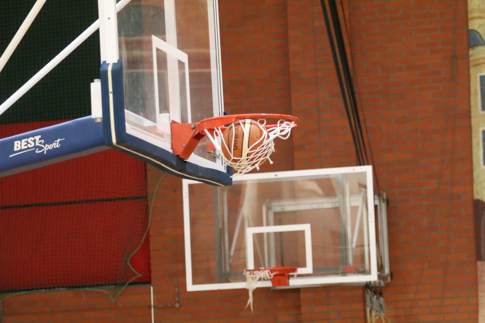 Sensacyjne zwycięstwo KS Basket Legnica na inaugurację sezonu