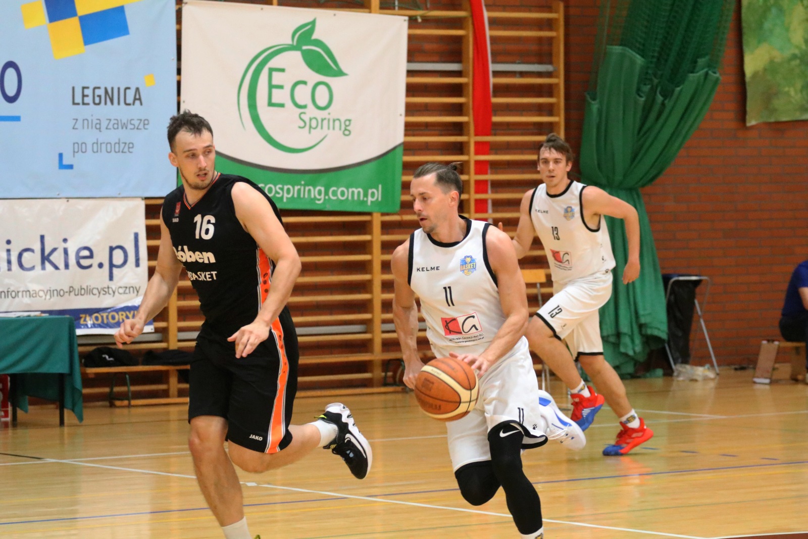 Sensacyjne zwycięstwo KS Basket Legnica na inaugurację sezonu