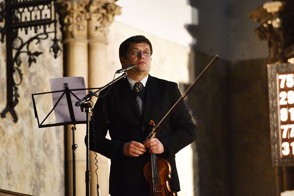 Koncert przy blasku świec pamięci Witelona
