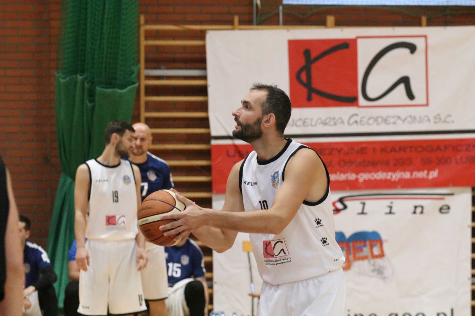 Sensacyjne zwycięstwo KS Basket Legnica na inaugurację sezonu