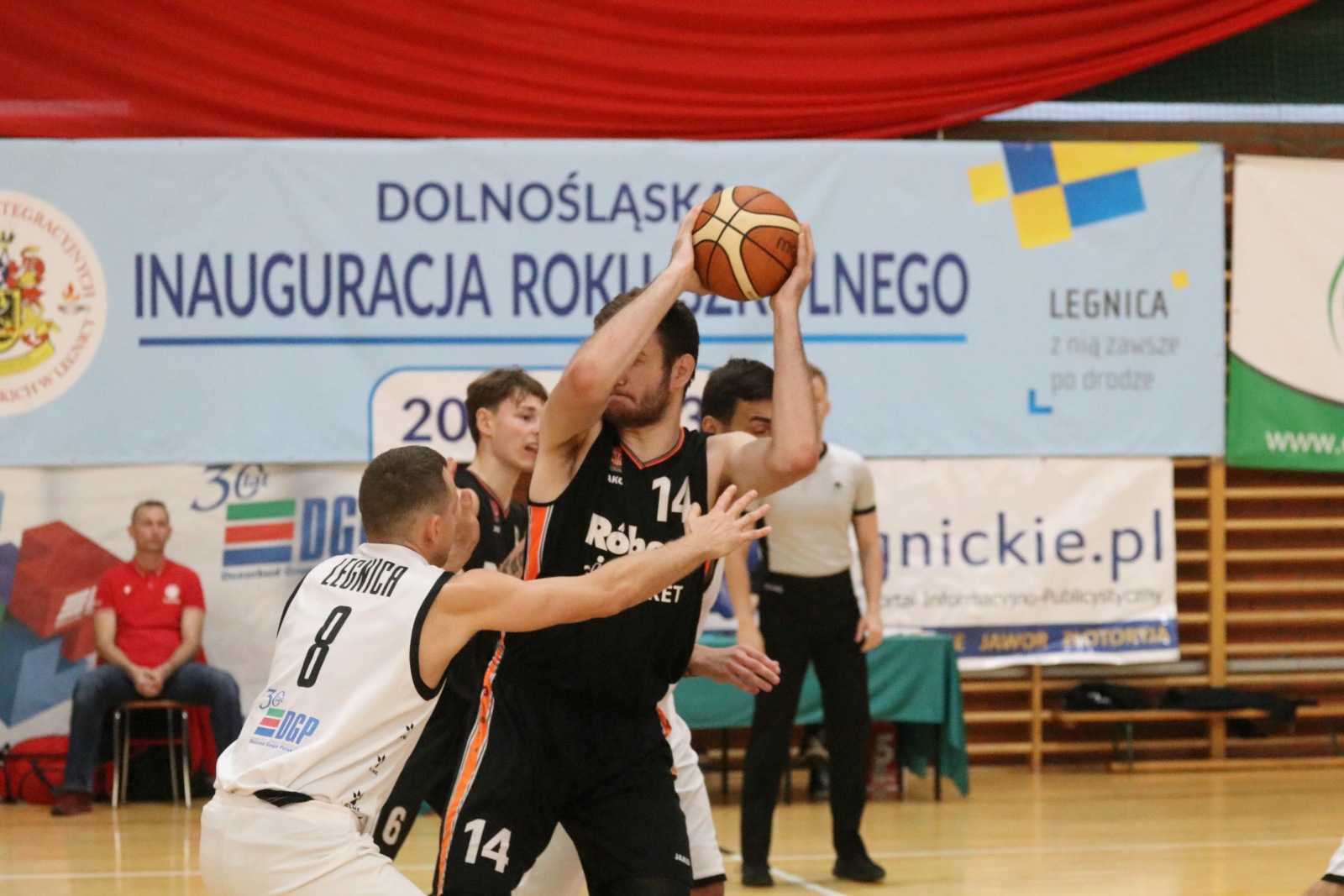 Sensacyjne zwycięstwo KS Basket Legnica na inaugurację sezonu