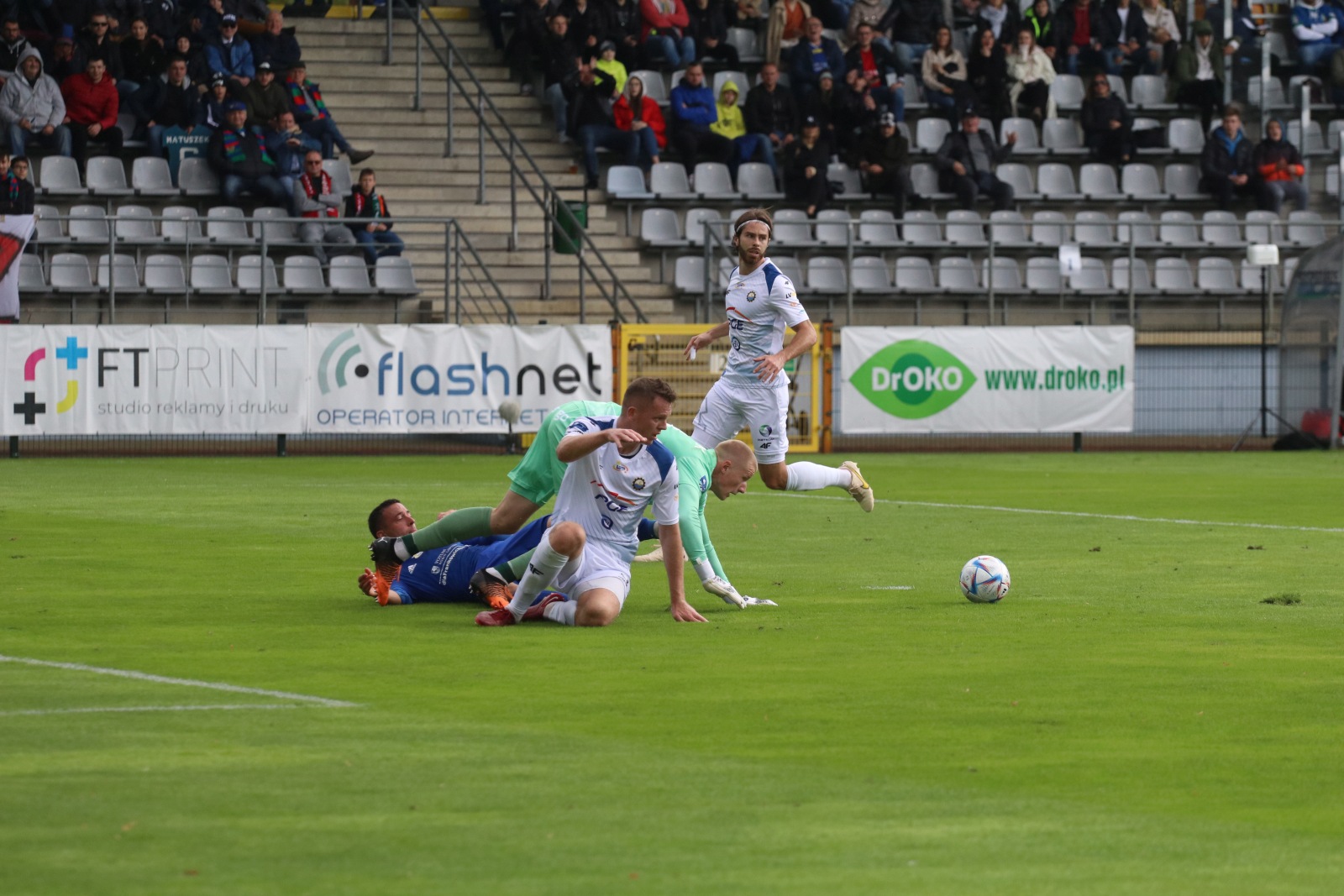 Kolejna przegrana Miedzi Legnica po bardzo słabym meczu
