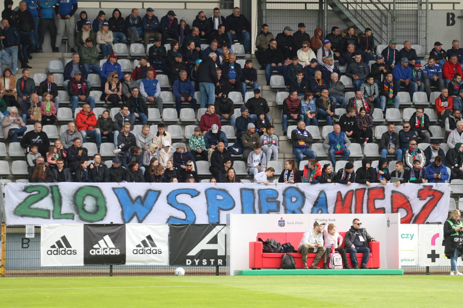 Mimo dopingu kibiców Miedzi przegrywamy ze Stalą Mielec