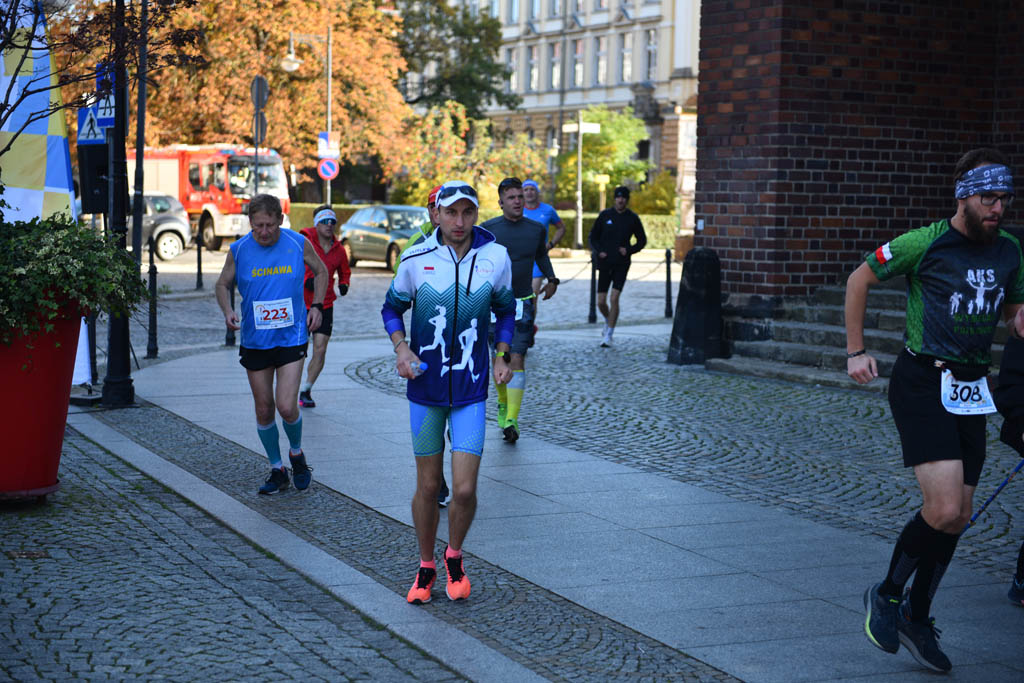 XI Legnica Półmaraton i III Legnicka Dziesiątka cz. 1