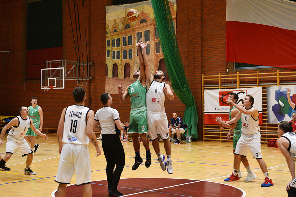 KS Basket Legnica ponownie wygrywa w trzeciej lidze