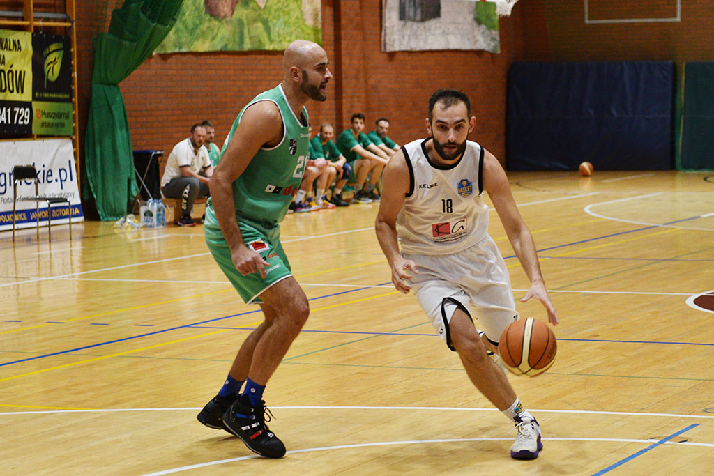 KS Basket Legnica ponownie wygrywa w trzeciej lidze