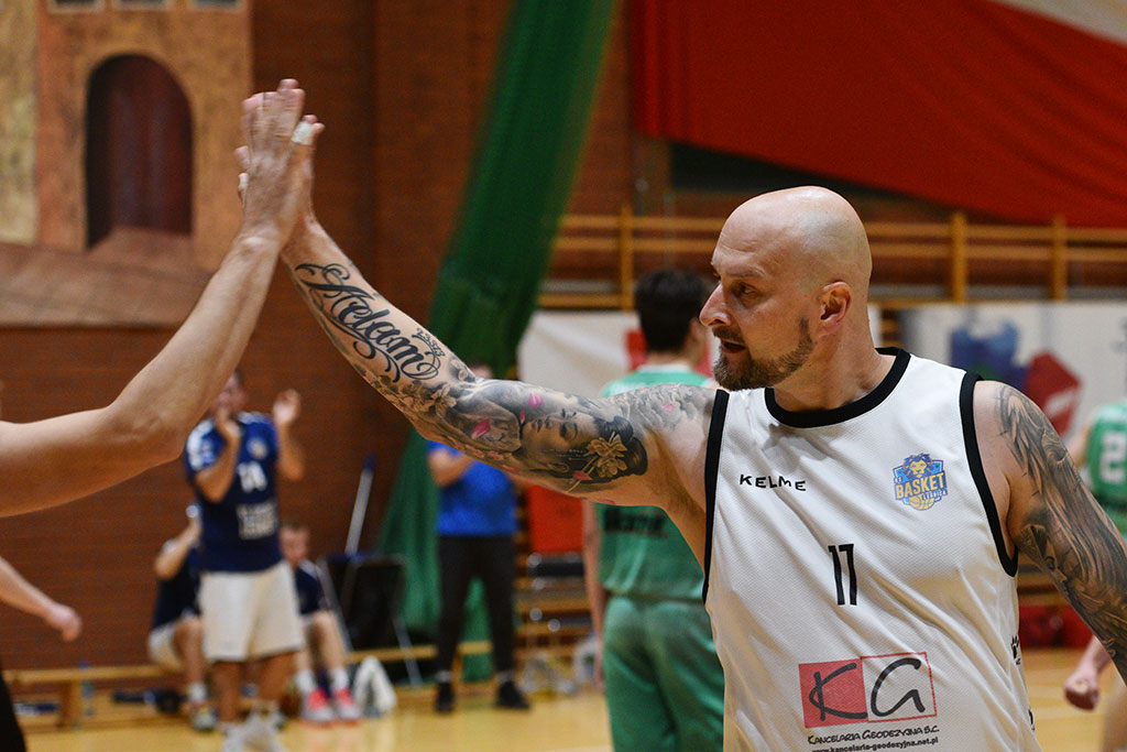 KS Basket Legnica ponownie wygrywa w trzeciej lidze