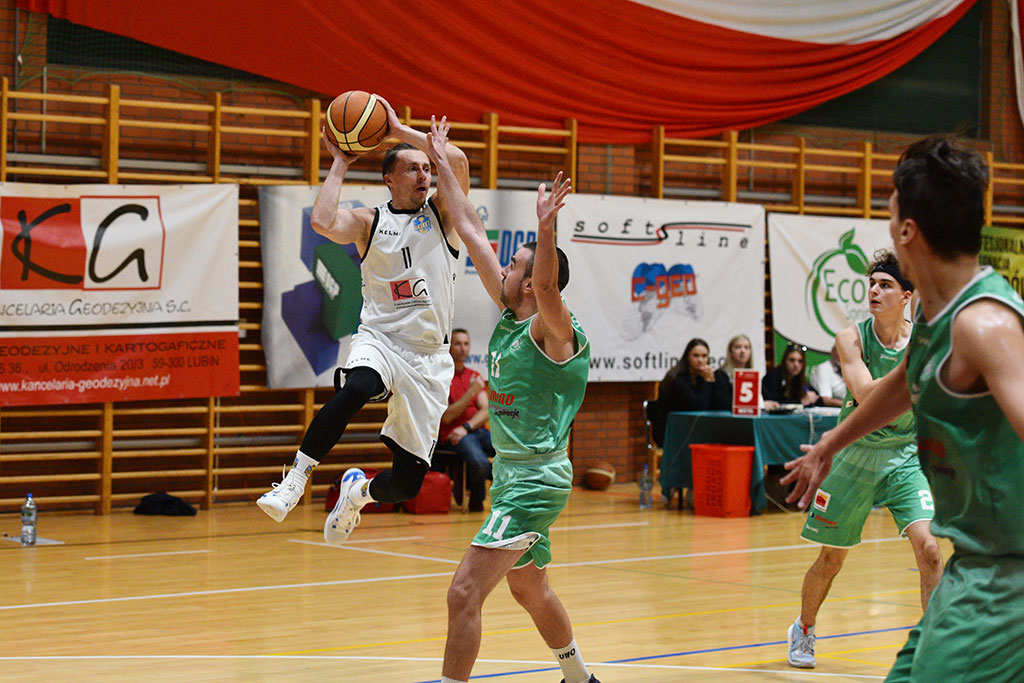 KS Basket Legnica ponownie wygrywa w trzeciej lidze