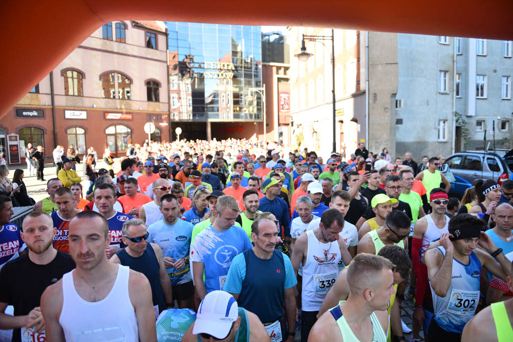 XI Legnica Półmaraton i III Legnicka Dziesiątka cz. 1