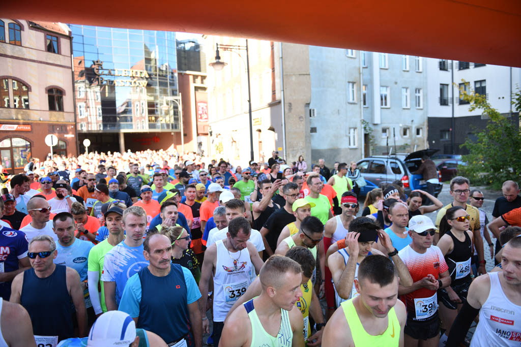 XI Legnica Półmaraton i III Legnicka Dziesiątka cz. 1