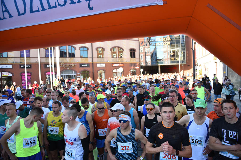 XI Legnica Półmaraton i III Legnicka Dziesiątka cz. 1