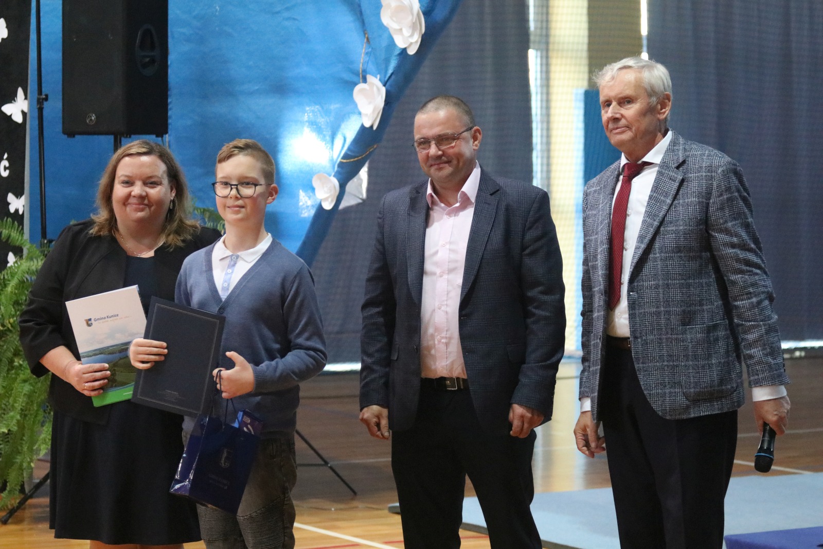 Wręczenie stypendiów i nagród uczniom z gminy Kunice
