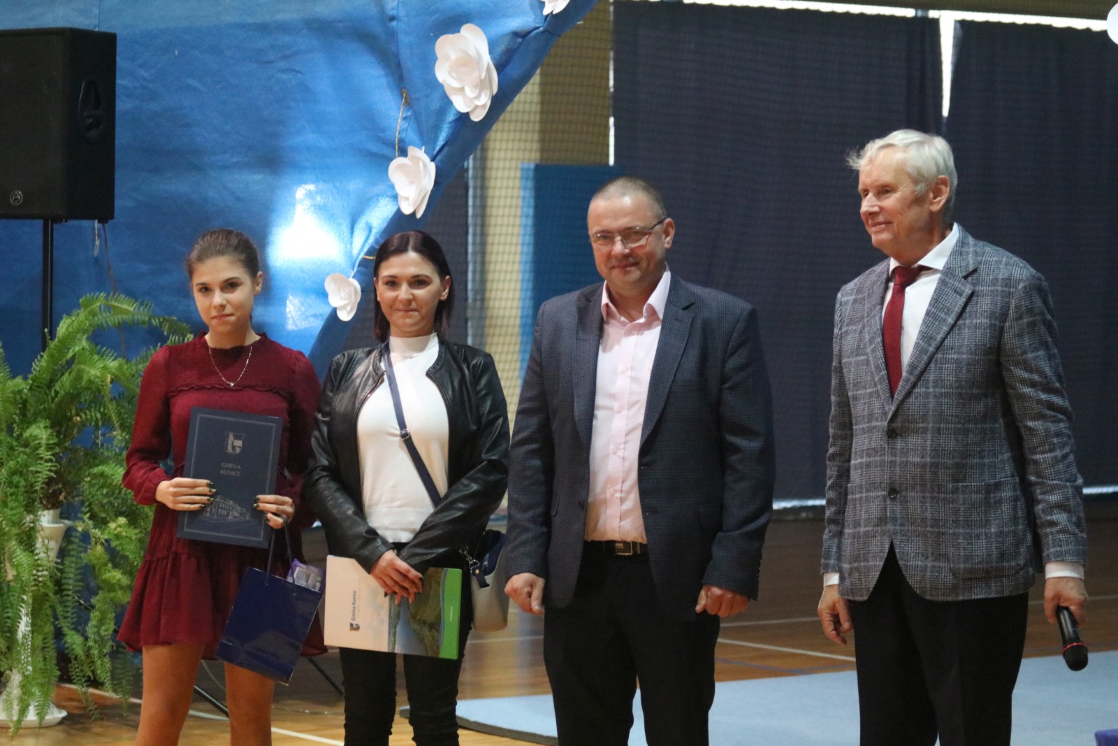 Wręczenie stypendiów i nagród uczniom z gminy Kunice