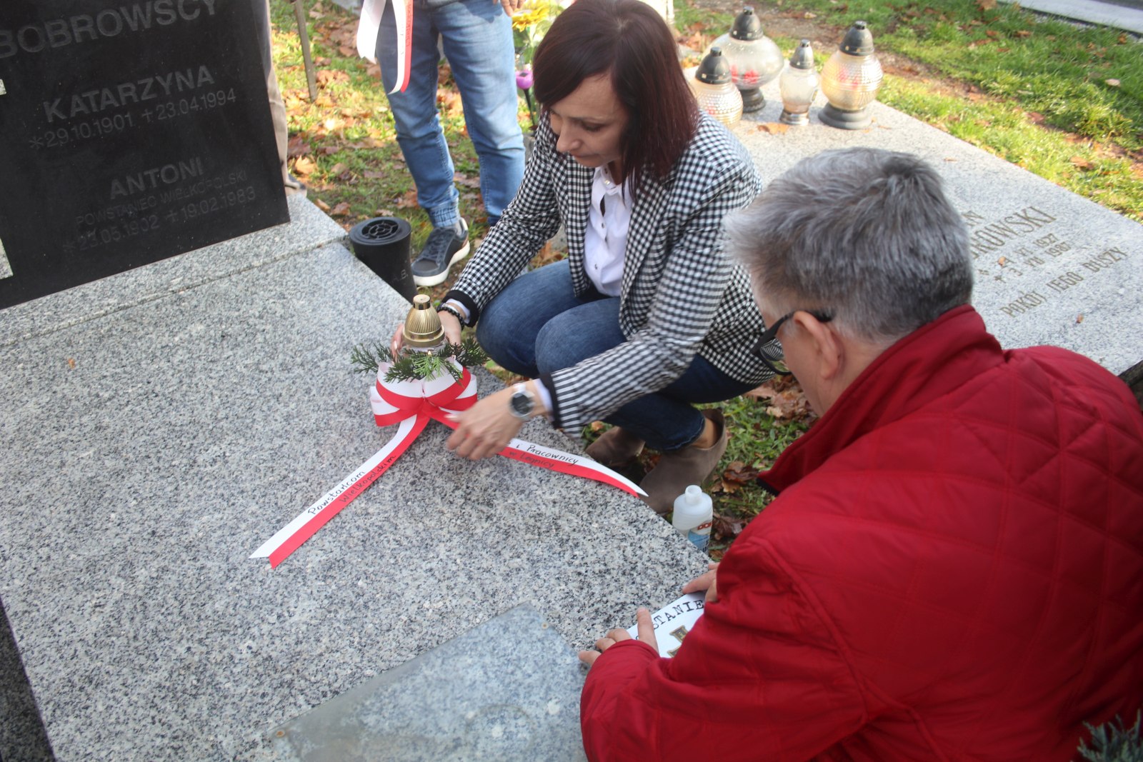 Zapalili znicze na grobach bohaterów Powstania Wielkopolskiego