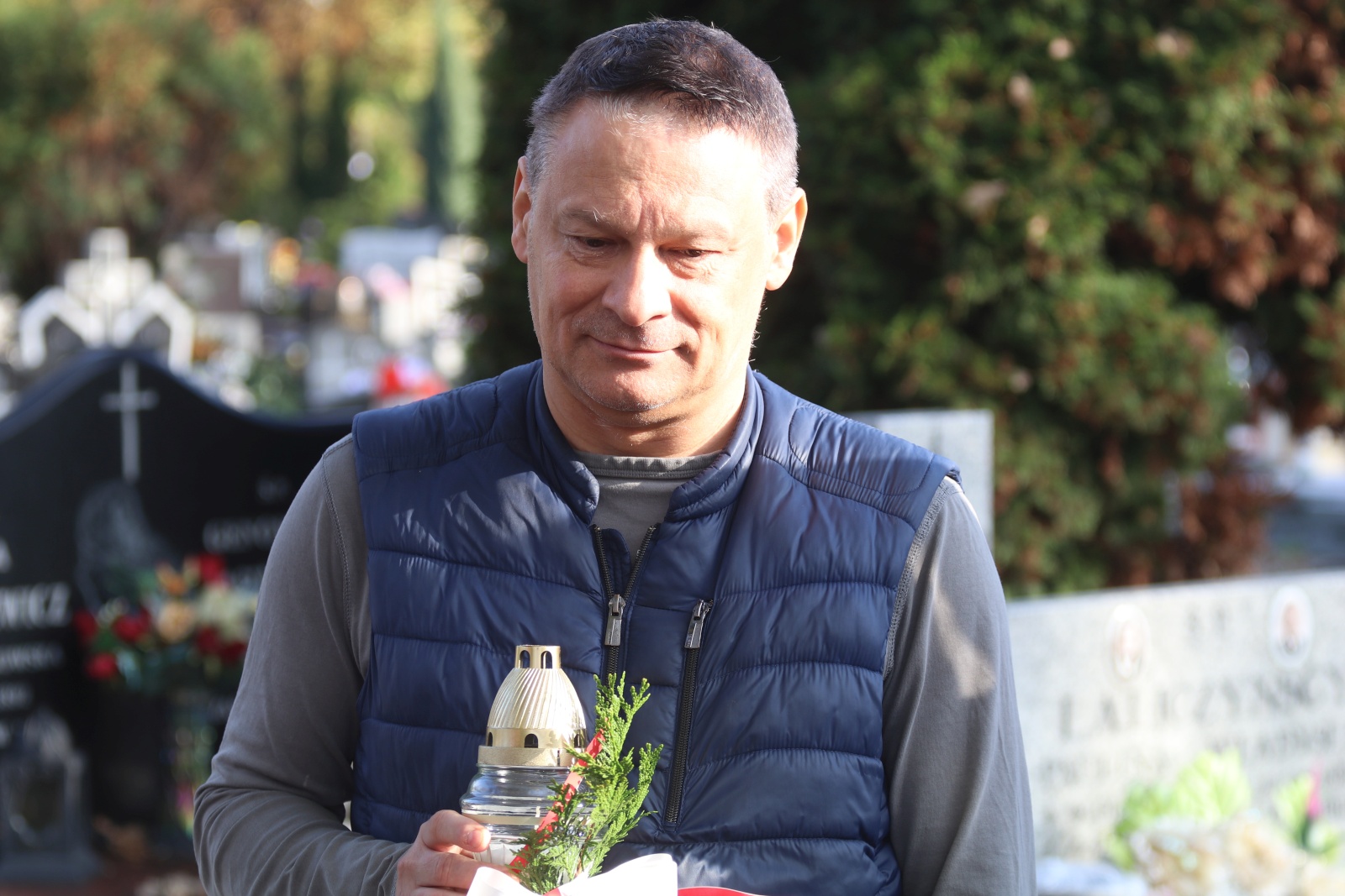 Zapalili znicze na grobach bohaterów Powstania Wielkopolskiego