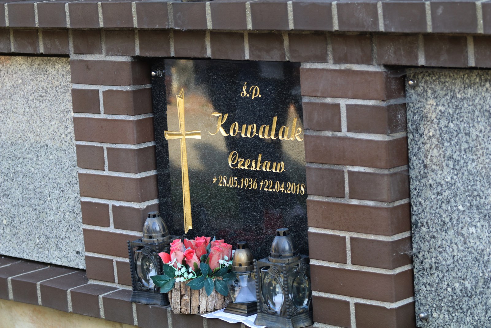 Zapalili znicze na grobach bohaterów Powstania Wielkopolskiego