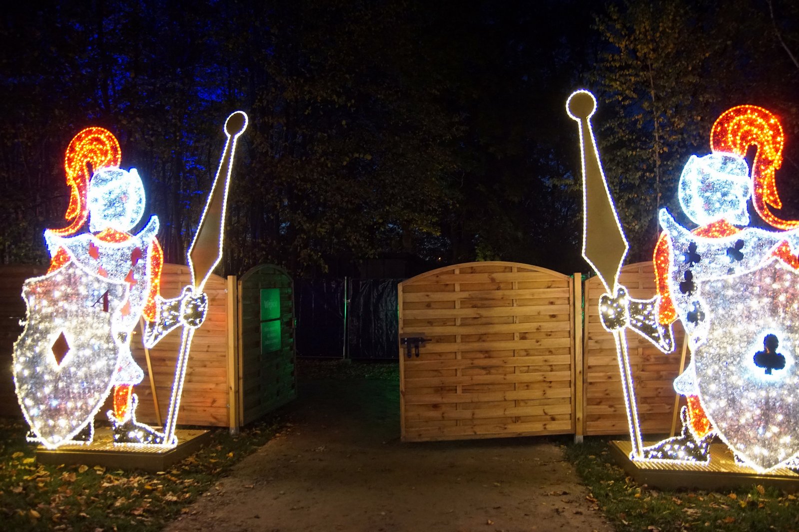 Zobaczcie „Tajemnicze Ogrody” w Lumina Park w zamku Topacz
